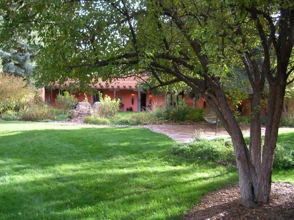 Adobe&Pines Inn Bed&Breakfast Ranchos de Taos Exterior foto